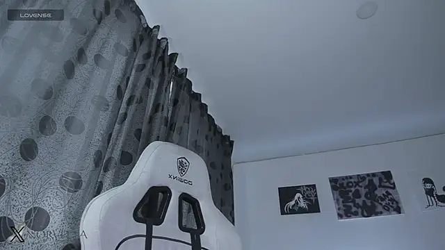 satanbabee online show from 12.18.25