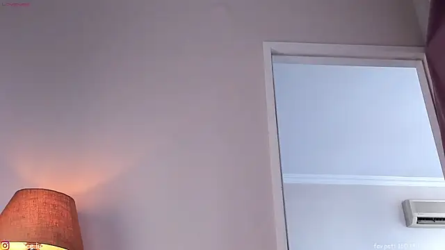 alicelu  online show from 02.01.25