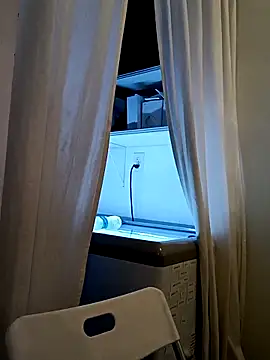 VitaminmanFL online show from 10.26.25