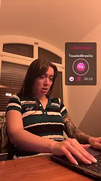 emiliasommer online show from 10.02.25