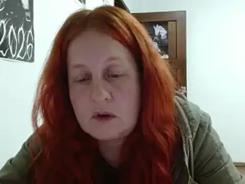 Snapshot of ViioletaMora chatting on 01.12.26 ViioletaMora online show from 01.12.26