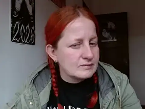 Snapshot of ViioletaMora chatting on 01.15.26 ViioletaMora online show from 01.15.26