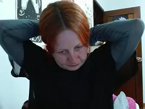 Snapshot of ViioletaMora chatting on 02.01.26 ViioletaMora online show from 02.01.26
