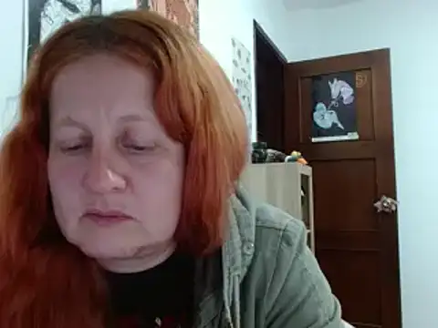 Snapshot of ViioletaMora chatting on 02.13.26 ViioletaMora online show from 02.13.26