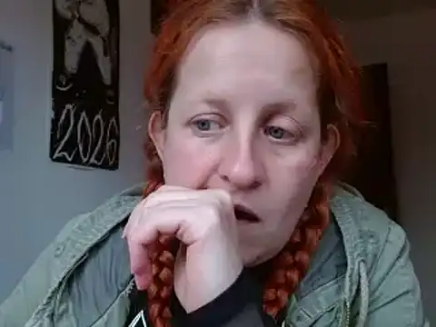 Snapshot of ViioletaMora chatting on 02.16.26 ViioletaMora online show from 02.16.26