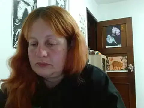Snapshot of ViioletaMora chatting on 02.26.26 ViioletaMora online show from 02.26.26