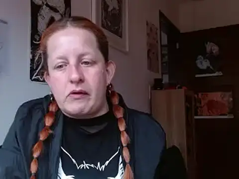 Snapshot of ViioletaMora chatting on 03.06.26 ViioletaMora online show from 03.06.26