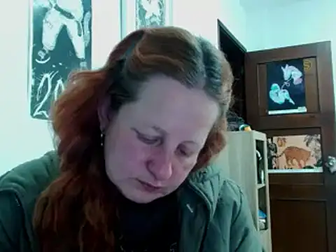 Snapshot of ViioletaMora chatting on 03.10.26 ViioletaMora online show from 03.10.26
