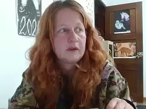 Snapshot of ViioletaMora chatting on 03.19.26 ViioletaMora online show from 03.19.26