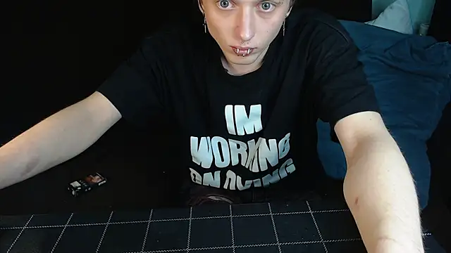 Snapshot of axxxturel chatting on 12.10.24 axxxturel online show from 12.10.24