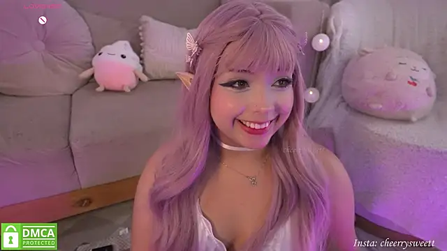 Snapshot of Cheerrysweett chatting on 10.30.25 Cheerrysweett online show from 10.30.25