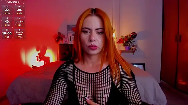 Snapshot of Dulce_charlottee chatting on 02.12.25 Dulce charlottee online show from 02.12.25