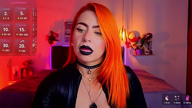 Snapshot of Dulce_charlottee chatting on 10.25.25 Dulce charlottee online show from 10.25.25