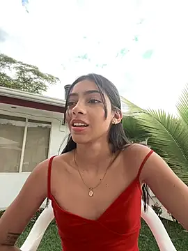 Snapshot of Ema_azel chatting on 01.17.25 Ema azel online show from 01.17.25