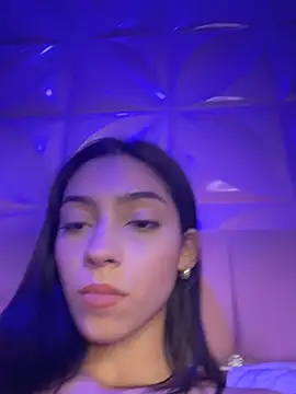 Snapshot of Ema_azel chatting on 03.18.25 Ema azel online show from 03.18.25