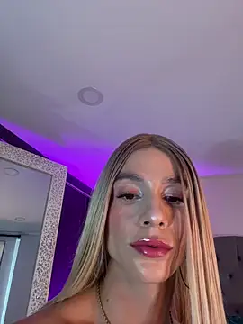 Snapshot of miaromanove_ss chatting on 02.27.26 miaromanove ss online show from 02.27.26