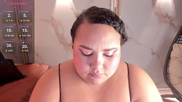 Snapshot of Hurrem_Math chatting on 02.28.25 Hurrem Math online show from 02.28.25