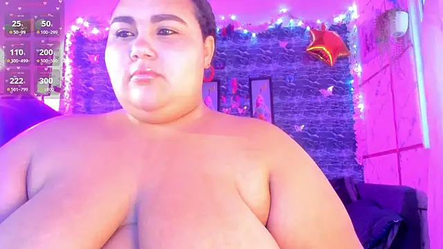 Snapshot of Hurrem_Math chatting on 10.26.25 Hurrem Math online show from 10.26.25