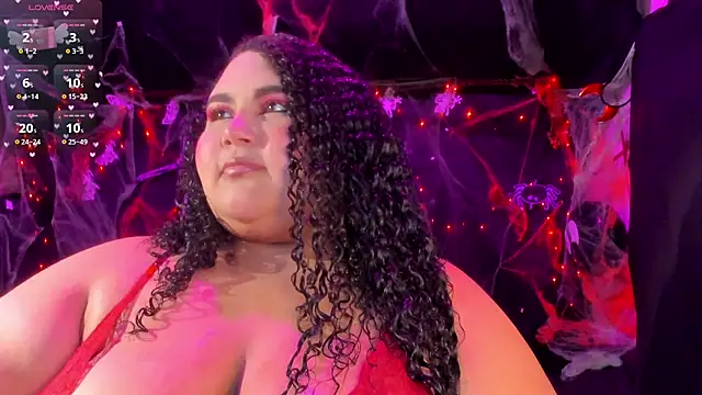 Snapshot of Hurrem_Math chatting on 10.30.25 Hurrem Math online show from 10.30.25