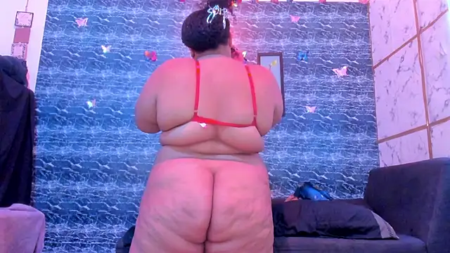 Snapshot of Hurrem_Math chatting on 11.07.25 Hurrem Math online show from 11.07.25