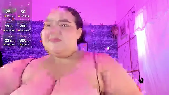 Snapshot of Hurrem_Math chatting on 11.19.25 Hurrem Math online show from 11.19.25