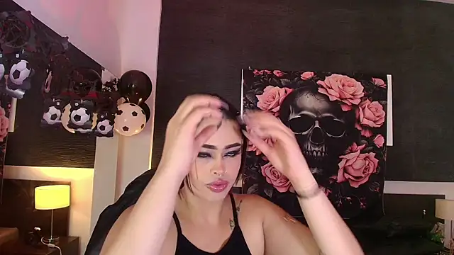 Snapshot of EvaaFoxxy1 chatting on 06.26.26 EvaaFoxxy1 online show from 06.26.26