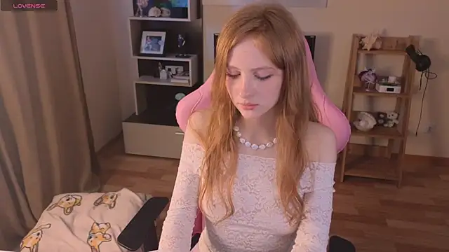 rara ruru online show from 03.16.25