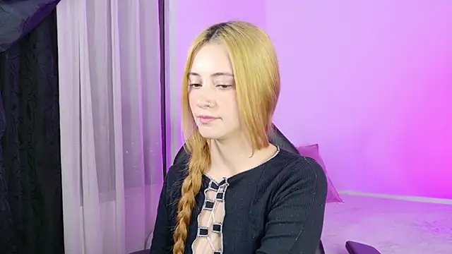 annie mora online show from 05.22.26