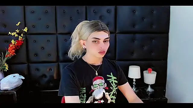 Daniela Pink  online show from 03.08.26