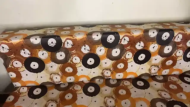 shuhana  online show from 11.10.25