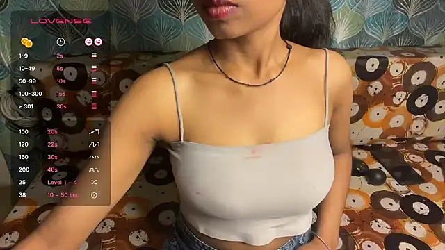 Snapshot of shuhana_ chatting on 03.17.26 shuhana online show from 03.17.26