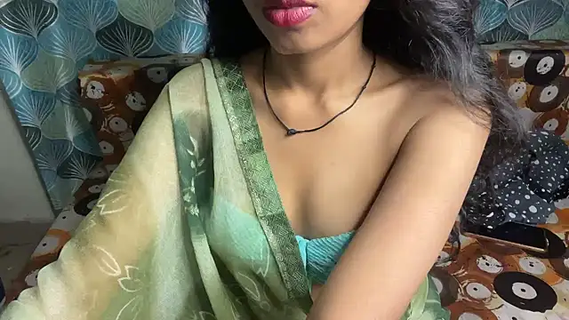 Snapshot of shuhana_ chatting on 04.07.26 shuhana online show from 04.07.26