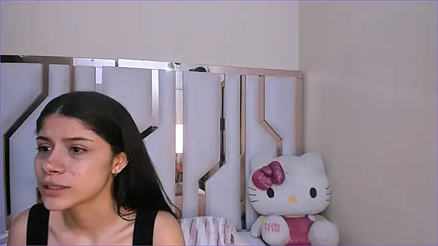 TifanyChill online show from 11.20.25