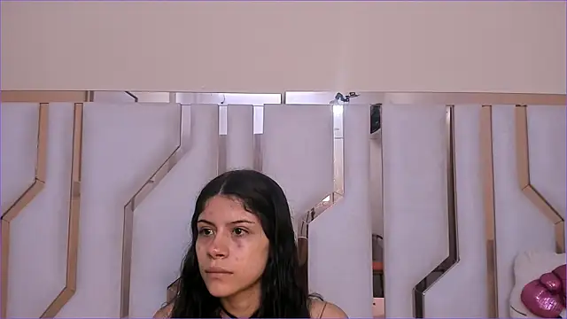 TifanyChill online show from 12.04.25