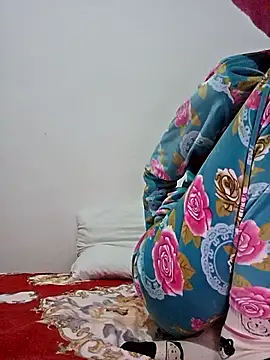Snapshot of altinya chatting on 05.16.26 altinya online show from 05.16.26