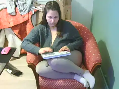 minette-sexy online show from 12.18.24