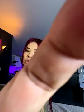 milaivanova online show from 10.02.25