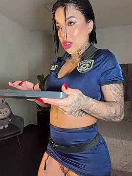 Snapshot of milaivanova chatting on 06.19.26 milaivanova online show from 06.19.26