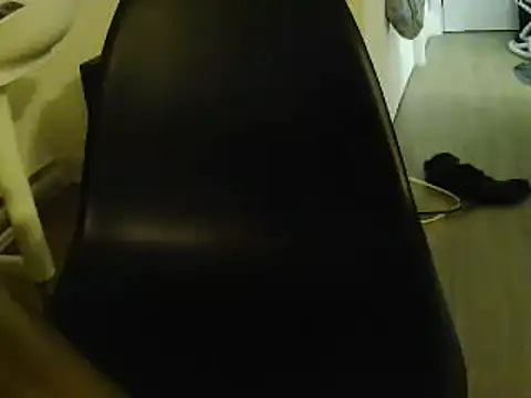 L0cKyseven77 online show from 01.31.25