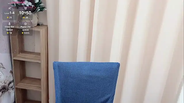 Snapshot of KaleAnisa chatting on 11.20.25 KaleAnisa online show from 11.20.25