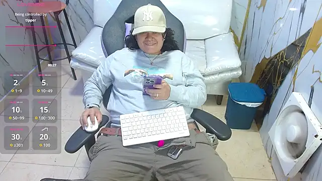 Snapshot of snowflake_xxx chatting on 01.17.26 snowflake xxx online show from 01.17.26