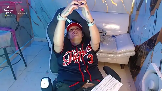 Snapshot of snowflake_xxx chatting on 01.18.26 snowflake xxx online show from 01.18.26