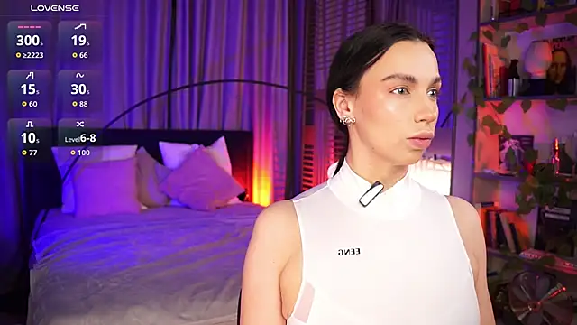 LunaNight online show from 11.29.25