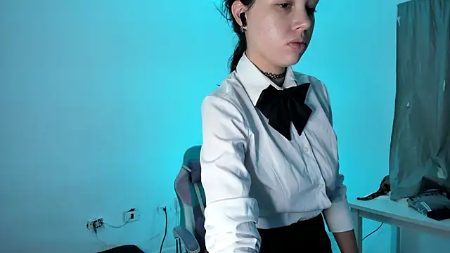 Snapshot of WandaDoll chatting on 03.14.25 WandaDoll online show from 03.14.25