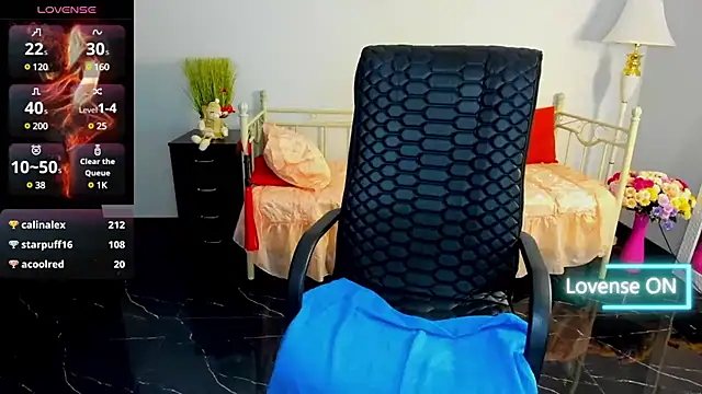 Julia Dean online show from 01.09.25