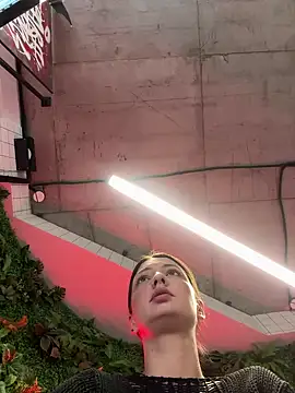 Snapshot of BabeRainbow chatting on 02.27.25 BabeRainbow online show from 02.27.25