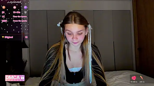 Molly sweetie online show from 12.22.25