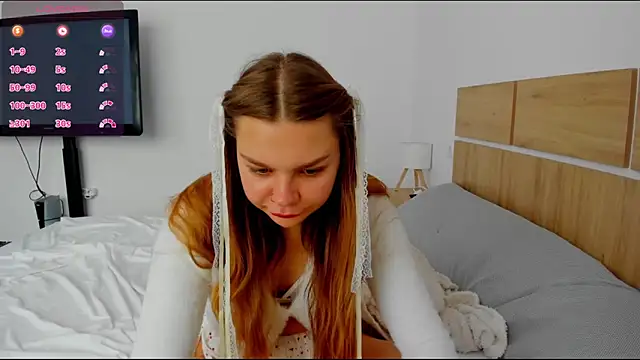 Molly sweetie online show from 04.05.26