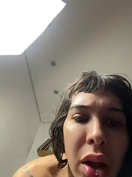 Snapshot of Nikatsu chatting on 04.09.26 Nikatsu online show from 04.09.26