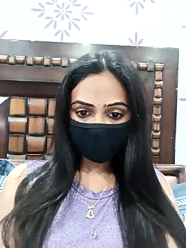 Snapshot of Yours-Bebo chatting on 12.03.25 Yours-Bebo online show from 12.03.25